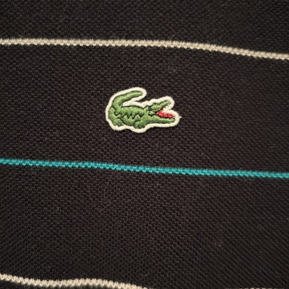 Size medium Lacoste long sleeve - Picture 2 of 4